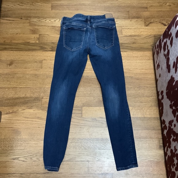 American Eagle Ripped Jeggings Size 6 - Picture 4 of 4